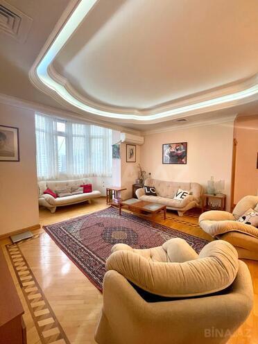 Продаётся 6-комн. новостройка 220 м², м. Иншаатчылар, photo 13 from 15