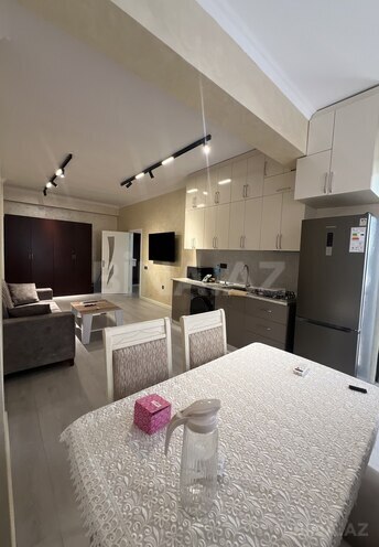Сдаётся 2-комн. новостройка 65 м², м. Шах Исмаил Хатаи, photo 1 from 10