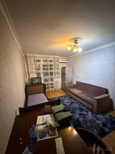 Сдаётся 2-комн. вторичка 60 м², м. Нариман Нариманов, photo 1 from 9
