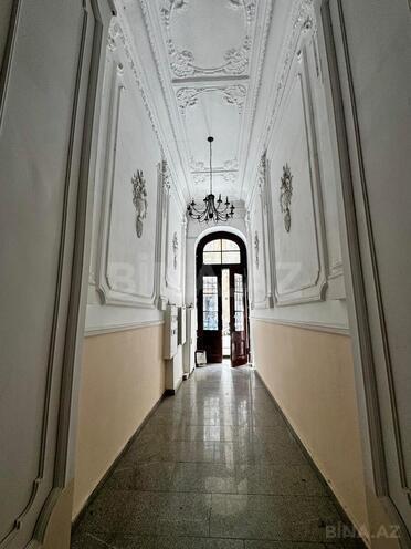 İcarəyə verilir 2 otaqlı köhnə tikili 70 m², Sahil m., photo 3 from 23