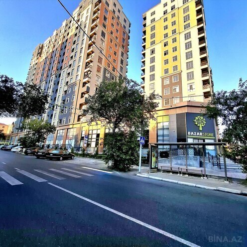 Продаётся 2-комн. новостройка 77 м², м. Кара Караев, photo 1 from 12
