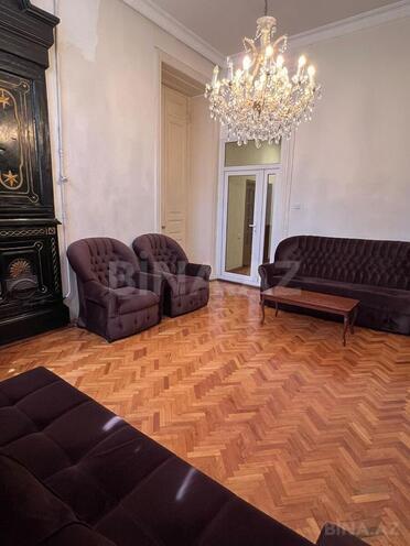 Satılır 3 otaqlı köhnə tikili 90 m², Sahil m., photo 5 from 18