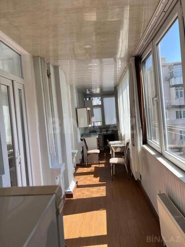 Satılır 3 otaqlı köhnə tikili 90 m², Sahil m., photo 14 from 18