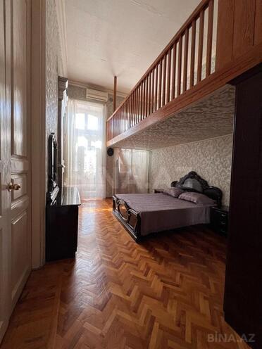 Satılır 3 otaqlı köhnə tikili 90 m², Sahil m., photo 7 from 18