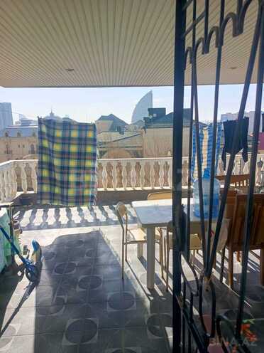 Satılır 3 otaqlı köhnə tikili 115 m², Nəriman Nərimanov m., photo 10 from 12