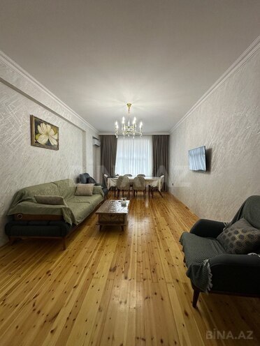 Продаётся 3-комн. новостройка 88 м², Абшеронcкий  р., photo 1 from 17