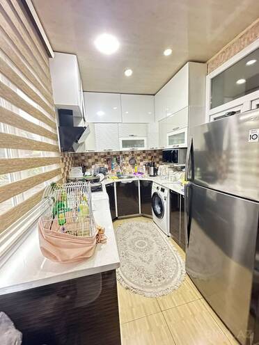 Продаётся 3-комн. вторичка 100 м², м. Ичеришехер, photo 8 from 10