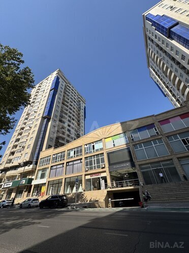 Satılır 3 otaqlı yeni tikili 175 m², 28 May m., photo 1 from 15