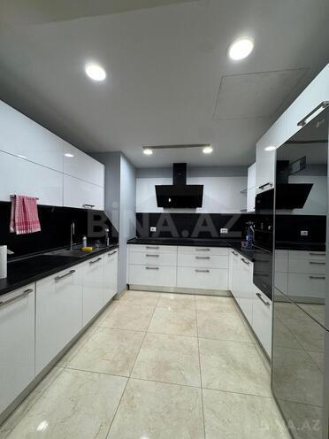 Сдаётся 2-комн. новостройка 80 м², Насиминский  р., photo 14 from 25
