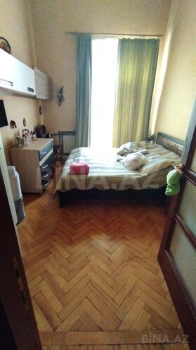 Продаётся 3-комн. вторичка 75 м², м. Элмляр Академиясы, photo 10 from 26