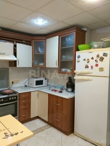 Сдаётся 3-комн. вторичка 90 м², м. Гянджлик, photo 1 from 14