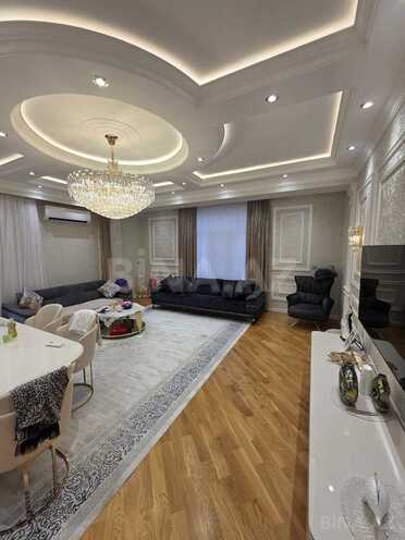 Продаётся 3-комн. вторичка 116 м², photo 3 from 31