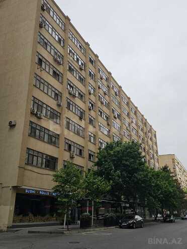Продаётся 2-комн. вторичка 70 м², м. Элмляр Академиясы, photo 11 from 13