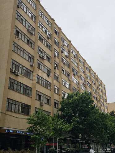 Продаётся 2-комн. вторичка 70 м², м. Элмляр Академиясы, photo 3 from 13