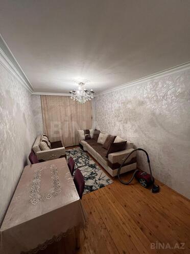 Продаётся 3-комн. вторичка 72 м², photo 1 from 10