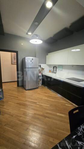 Продаётся 3-комн. новостройка 135 м², м. Низами, photo 8 from 19