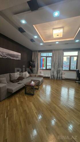 Продаётся 3-комн. новостройка 135 м², м. Низами, photo 4 from 19