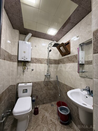 Satılır 3 otaqlı köhnə tikili 65 m², İnşaatçılar m., photo 14 from 17