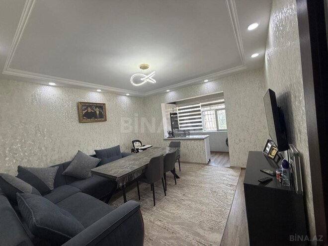 Продаётся 3-комн. вторичка 60 м², пос. Бакиханова, photo 1 from 9