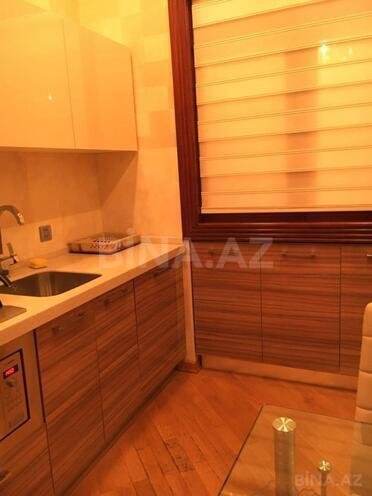 Сдаётся 3-комн. вторичка 80 м², м. Нариман Нариманов, photo 12 from 18