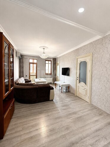 Продаётся 2-комн. новостройка 67 м², пос. Бакиханова, photo 1 from 13