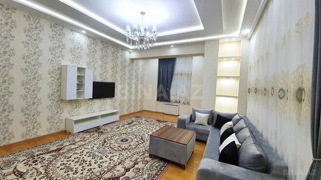Сдаётся 3-комн. новостройка 115 м², Ясамальский р., photo 1 from 19