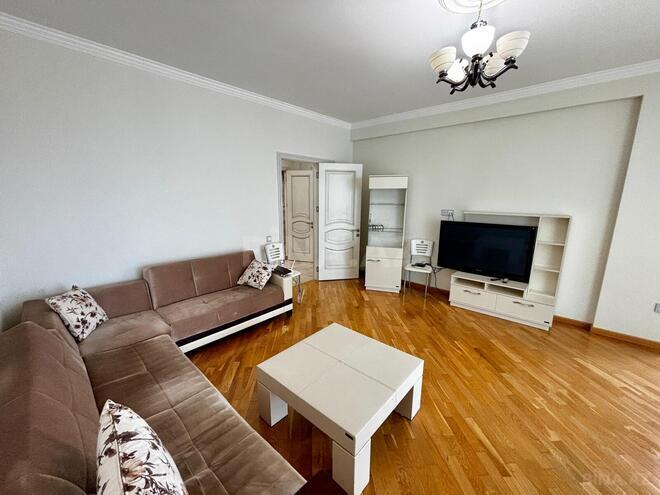 Сдаётся 2-комн. новостройка 80.7 м², м. Элмляр Академиясы, photo 7 from 25