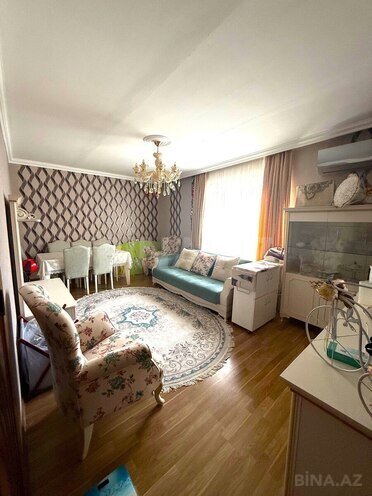 Продаётся 2-комн. вторичка 60 м², м. Ази Асланов, photo 3 from 14