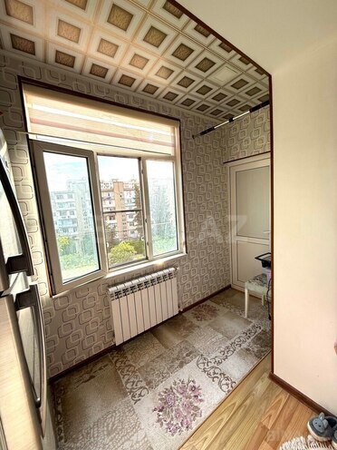 Продаётся 2-комн. вторичка 60 м², м. Ази Асланов, photo 8 from 14