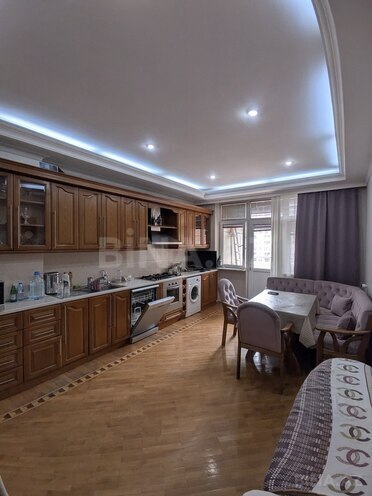 İcarəyə verilir 4 otaqlı yeni tikili 200 m², Nizami m., photo 6 from 32