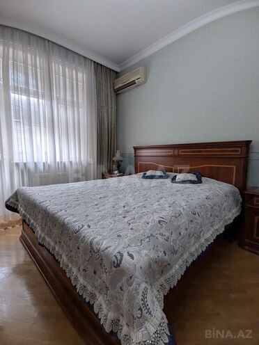 İcarəyə verilir 4 otaqlı yeni tikili 200 m², Nizami m., photo 11 from 32