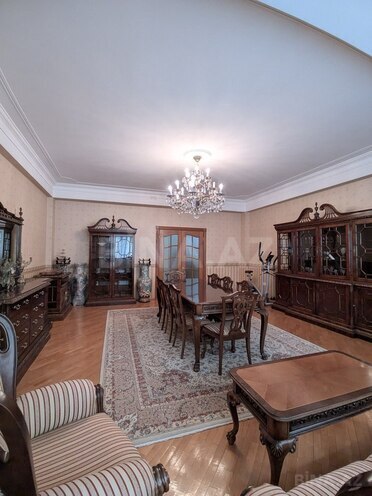 İcarəyə verilir 4 otaqlı yeni tikili 200 m², Nizami m., photo 4 from 32