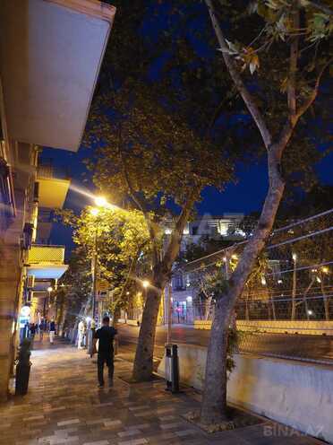 İcarəyə verilir 3 otaqlı köhnə tikili 60 m², Sahil m., photo 25 from 30