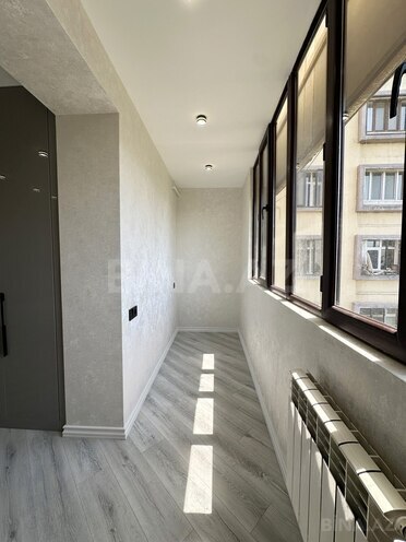Satılır 2 otaqlı köhnə tikili 65 m², Həzi Aslanov q., photo 8 from 18