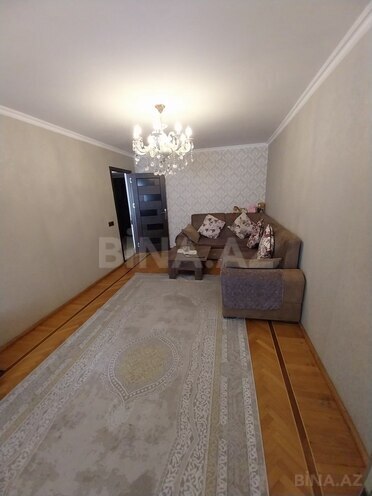 Satılır 3 otaqlı köhnə tikili 75 m², İnşaatçılar m., photo 3 from 10