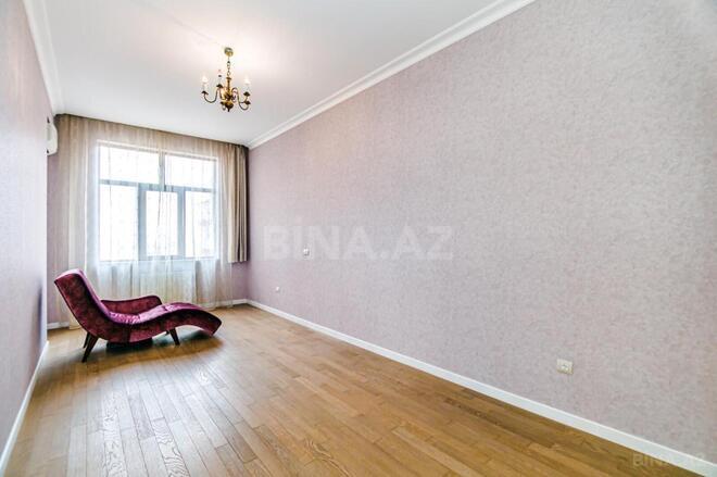 Продаётся 3-комн. новостройка 155 м², м. Низами, photo 11 from 25