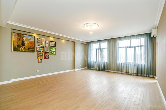 Продаётся 3-комн. новостройка 155 м², м. Низами, photo 14 from 25