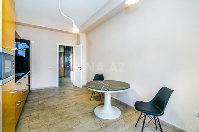 Продаётся 3-комн. новостройка 155 м², м. Низами, photo 19 from 25