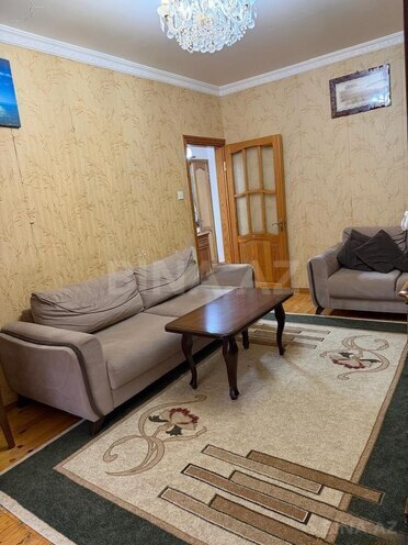 Satılır 2 otaqlı köhnə tikili 66 m², Həzi Aslanov m., photo 1 from 12