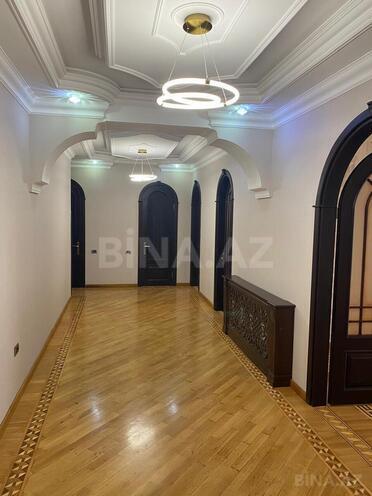 Продаётся 3-комн. новостройка 138 м², пос. Бадамдар, photo 1 from 13