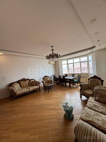 Продаётся 3-комн. новостройка 150 м², м. Низами, photo 3 from 23