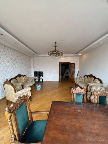 Продаётся 3-комн. новостройка 150 м², м. Низами, photo 8 from 23