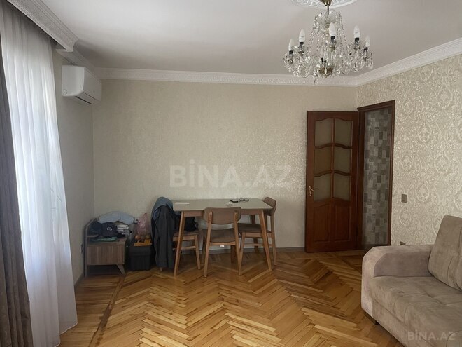 Продаётся 3-комн. новостройка 50 м², м. Нефтчиляр, photo 4 from 10