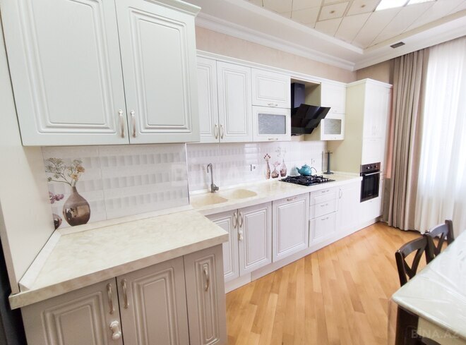 Сдаётся 3-комн. новостройка 120 м², м. Нефтчиляр, photo 4 from 23