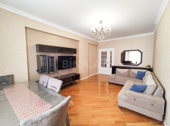 Сдаётся 3-комн. новостройка 120 м², м. Нефтчиляр, photo 8 from 23