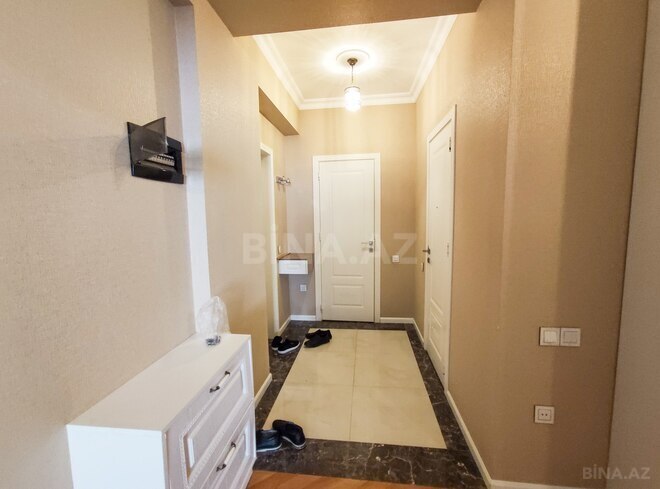Сдаётся 3-комн. новостройка 120 м², м. Нефтчиляр, photo 18 from 23