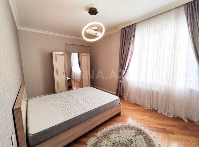 Сдаётся 3-комн. новостройка 120 м², м. Нефтчиляр, photo 10 from 23