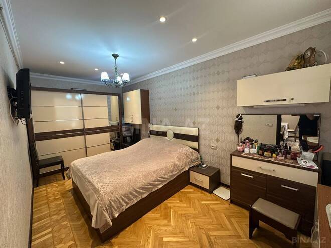 Продаётся 4-комн. вторичка 115 м², м. Кара Караев, photo 14 from 25
