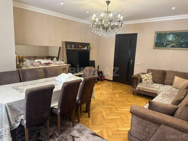 Продаётся 4-комн. вторичка 115 м², м. Кара Караев, photo 6 from 25