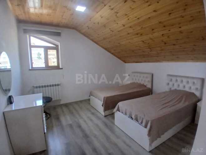 Сдаётся 3-комн. вторичка 70 м², Хатаинский р., photo 3 from 13